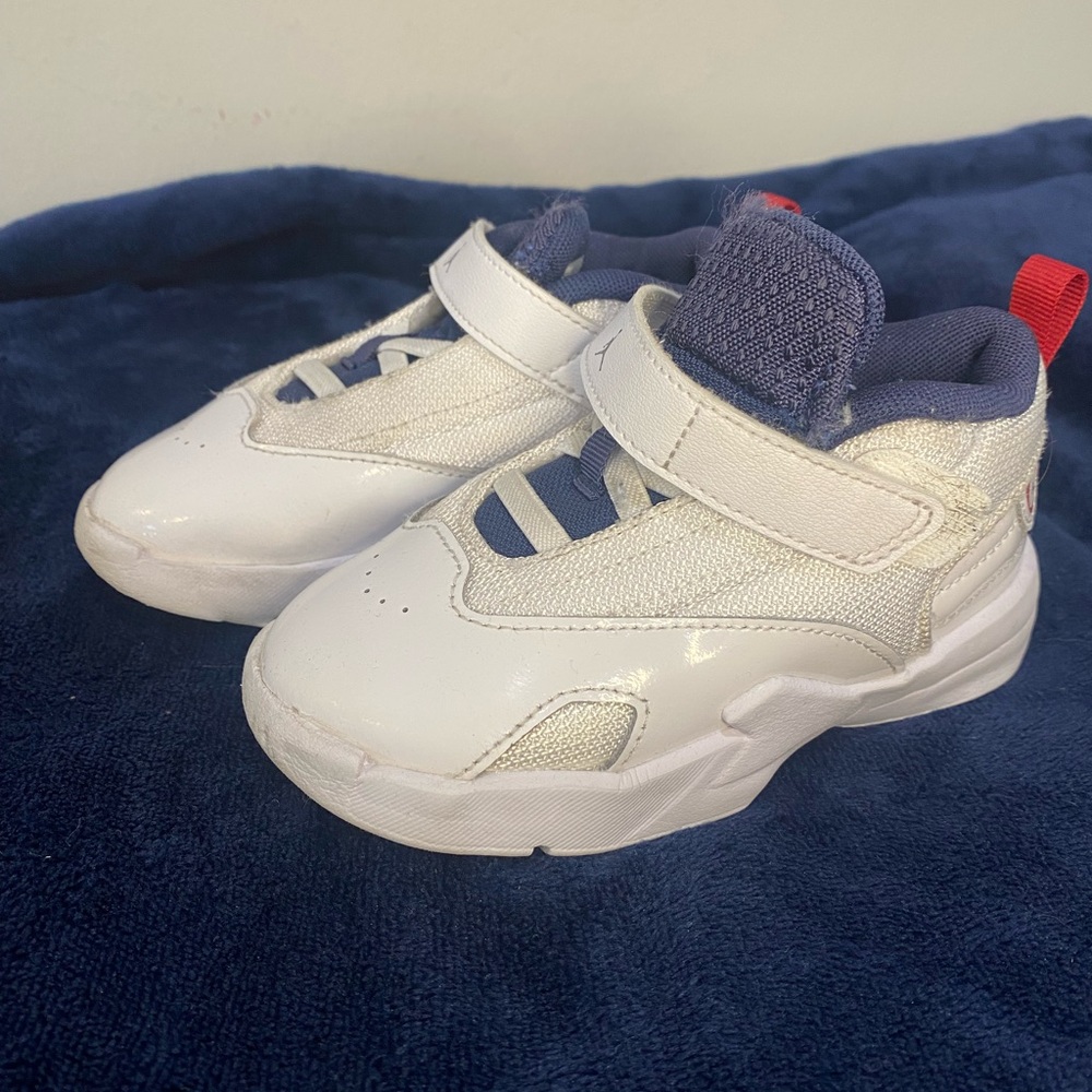 Jordan Kids White and Navy Sneakers